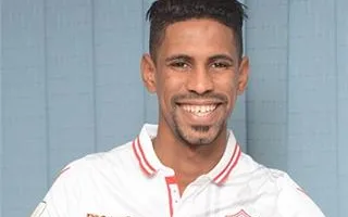 انتمائي للأهلي: كيف أثرت انتماءاتي على تجربتي الصعبة مع نادي الزمالك خلال فترتي هناك؟