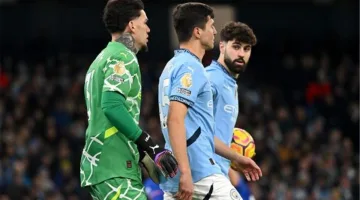لاعب مانشستر سيتي يثير الجدل برفضه التوقيع على قميص ريال مدريد – شاهد الفيديو الكامل
