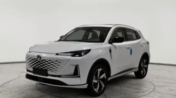 شاهد| شانجان UNI-S موديل 2025 الجديدة: مواصفات مميزة وتصميم عصري يناسب كافة الأذواق