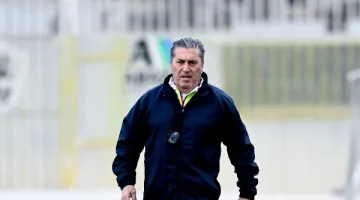 علينا أن نحارب حتى آخر دقيقة لتحقيق النجاح والتغلب على الصعاب بكل قوة وإصرار