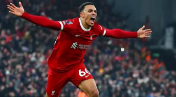 أرنولد يثير غضب جماهير ليفربول بسبب اقترابه من الانتقال إلى ريال مدريد في صفقة مرتقبة