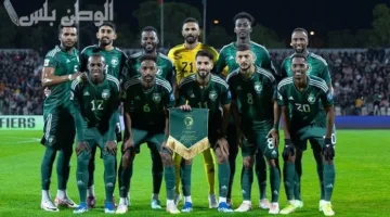 تأجيل رحلة المنتخب السعودي بسبب خطأ إداري يثير انتقادات واسعة في وسائل الإعلام
