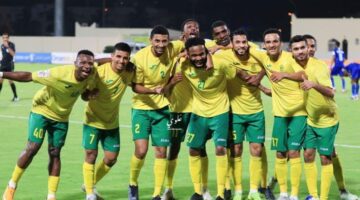 النهضة والسيب في صراع قمة الدوري العماني اليوم 19 أكتوبر 2025 وسط ضغوط على مدرب بهلا بعد التعثر